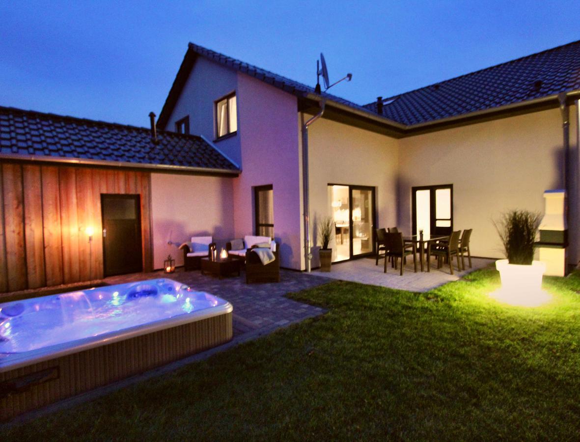 Ferienhaus Lounge House Göhren-Lebbin Kültér fotó